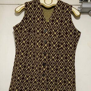 VINTAGE KINSON TALL VESTS SIZE S/M